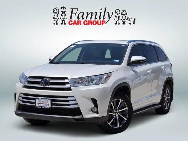 2018 Toyota Highlander XLE for sale in Burleson, TX