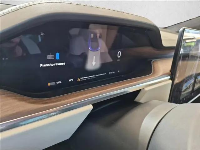 2022 Tesla Model X AWD