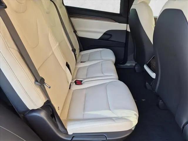 2022 Tesla Model X AWD