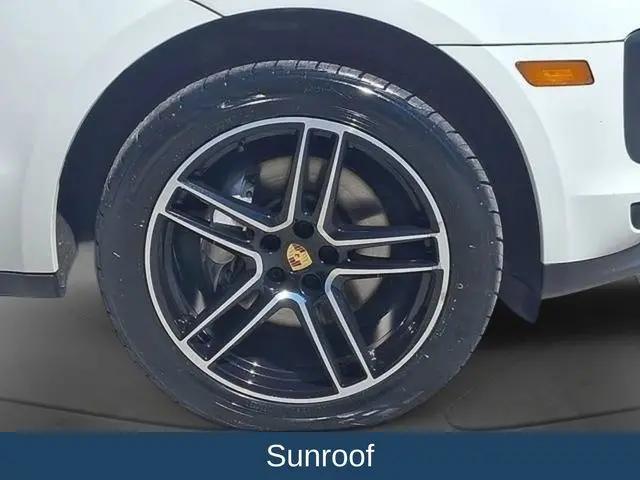 2020 Porsche Macan Macan