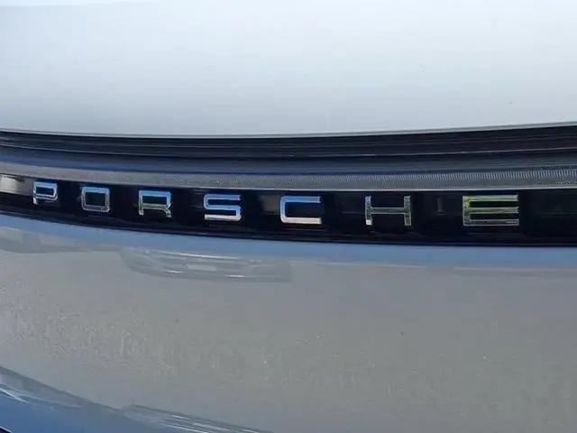 2020 Porsche Macan Macan