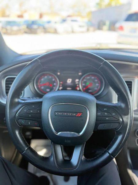 2019 Dodge Charger SXT RWD
