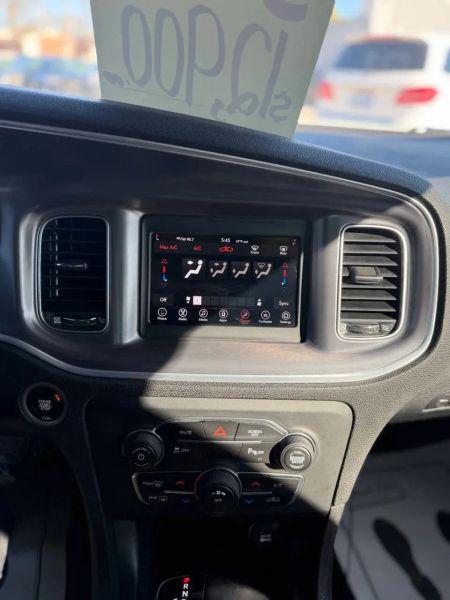 2019 Dodge Charger SXT RWD