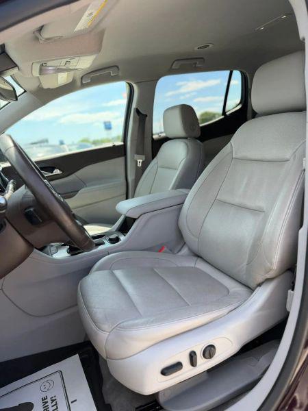2017 GMC Acadia SLT-2