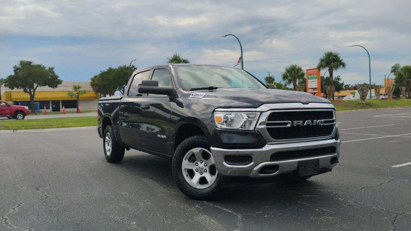 2019 Ram 1500 Tradesman Crew Cab 4x4 5'7" Box for sale in Orlando, FL