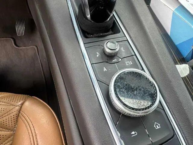 2021 Cadillac Escalade 2WD Sport