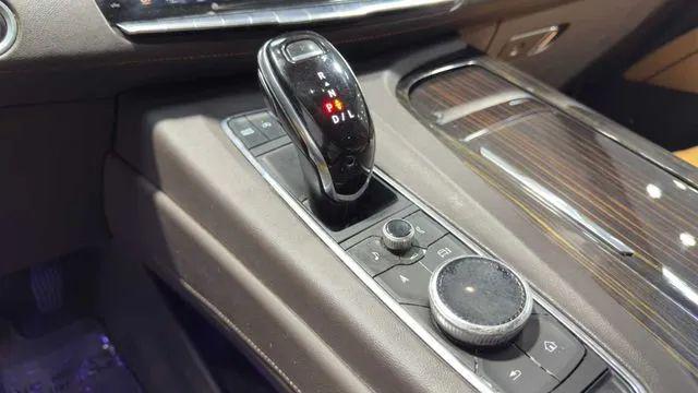 2021 Cadillac Escalade 2WD Sport