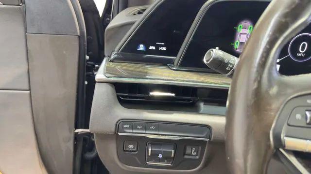 2021 Cadillac Escalade 2WD Sport