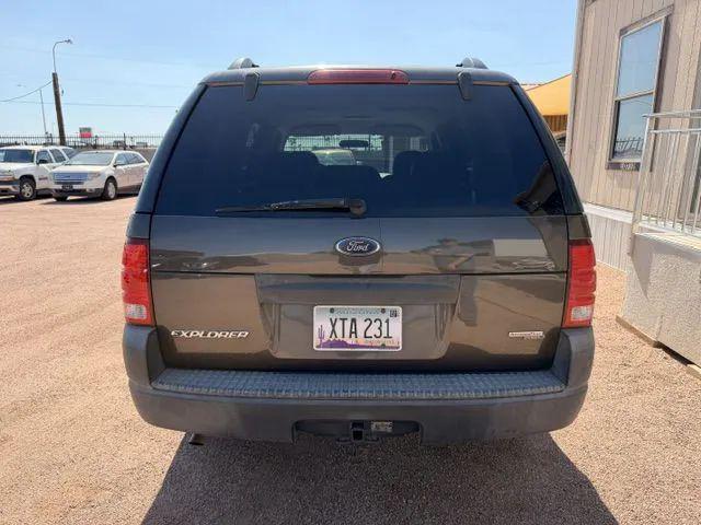 2005 Ford Explorer XLS