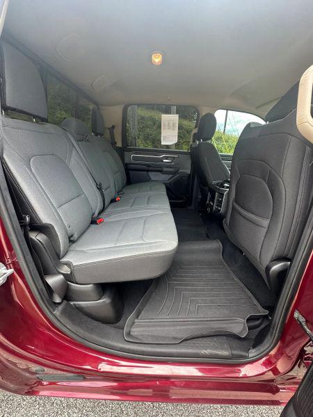2019 Ram 1500 Big Horn/Lone Star Crew Cab 4x4 5'7" Box