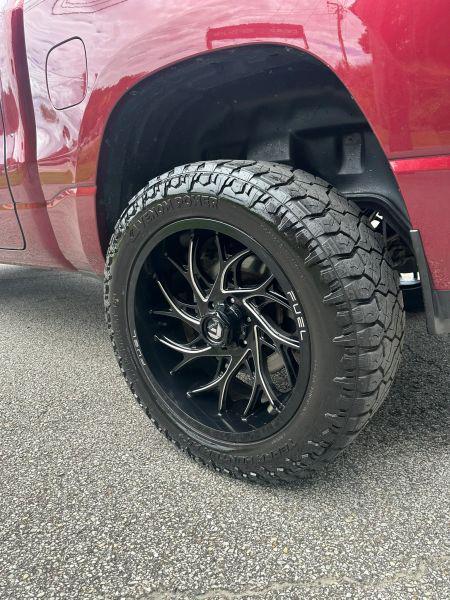 2019 Ram 1500 Big Horn/Lone Star Crew Cab 4x4 5'7" Box