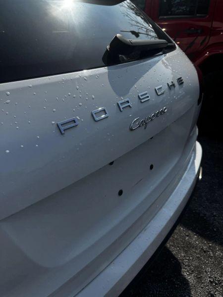 2016 Porsche Cayenne Base