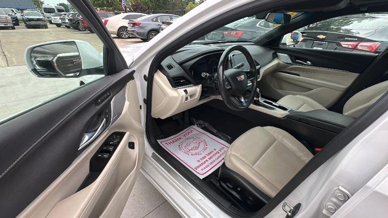 2021 Cadillac CT4 Premium Luxury
