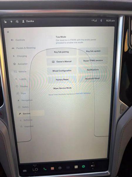 2015 Tesla Model S 85D