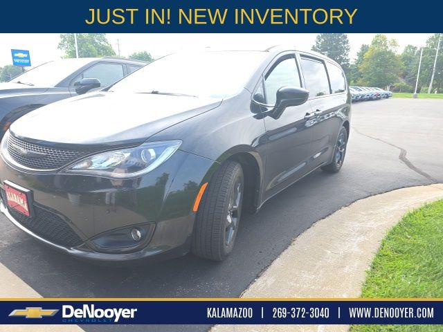 2018 Chrysler Pacifica Touring Plus for sale in Kalamazoo, MI
