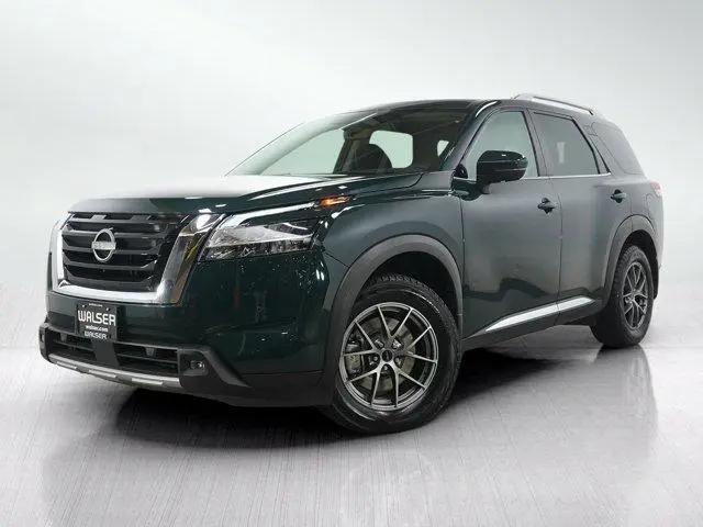 2024 Nissan Pathfinder Platinum for sale in Burnsville, MN