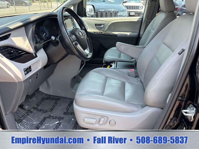 2018 Toyota Sienna XLE 7 Passenger