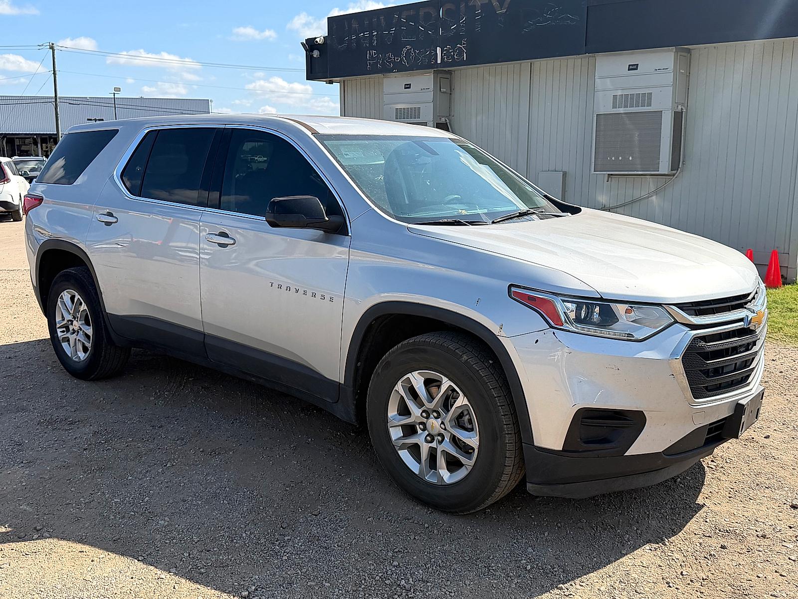 2021 Chevrolet Traverse LS