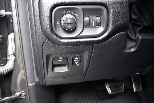 2022 Ram 1500 Laramie Crew Cab 4x4 57 Box