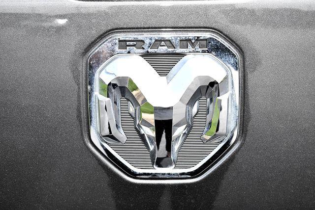 2022 Ram 1500 Laramie Crew Cab 4x4 57 Box