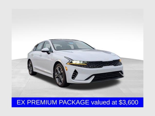 2024 Kia K5 EX for sale near Newark, OH
