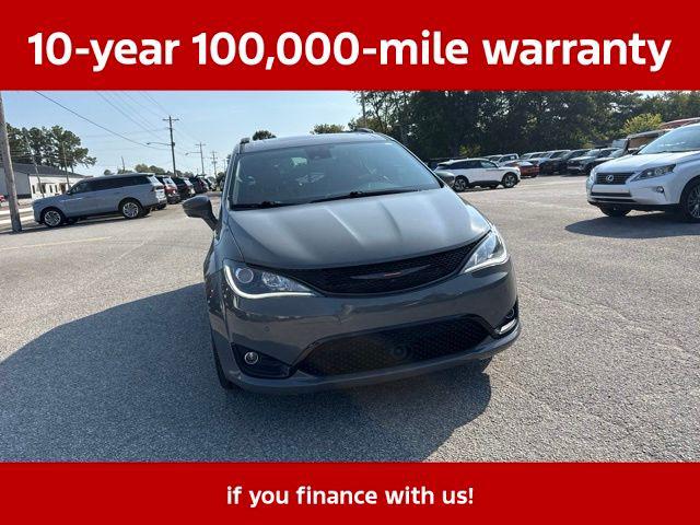 2020 Chrysler Pacifica Red S Edition
