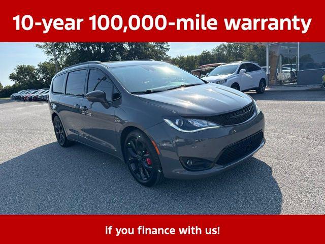 2020 Chrysler Pacifica Red S Edition