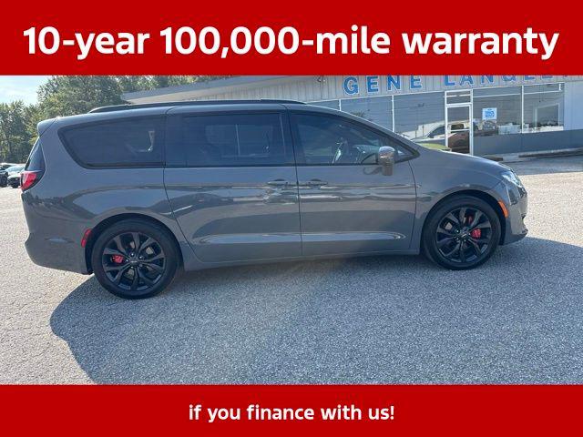 2020 Chrysler Pacifica Red S Edition