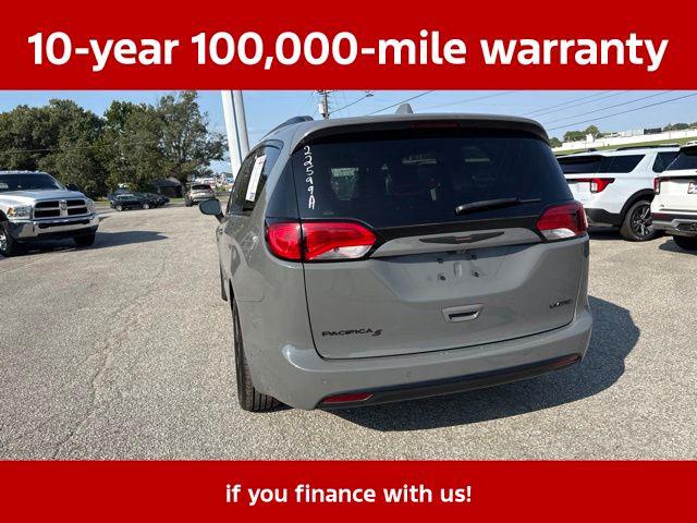 2020 Chrysler Pacifica Red S Edition