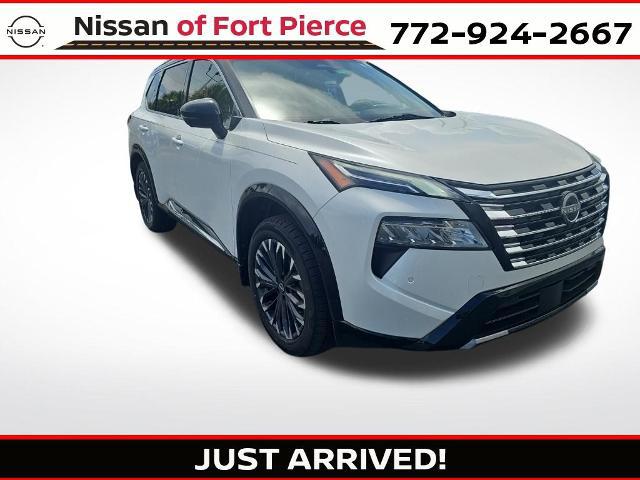 2024 Nissan Rogue Platinum FWD for sale in Fort Pierce, FL