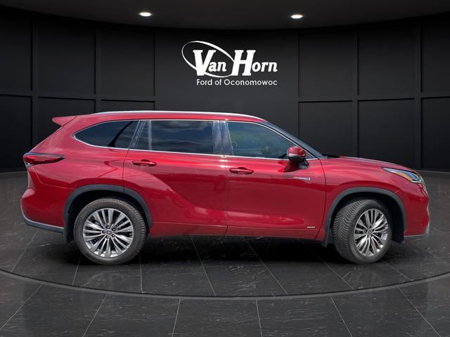 2021 Toyota Highlander Hybrid Platinum