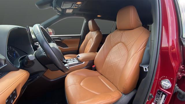2021 Toyota Highlander Hybrid Platinum