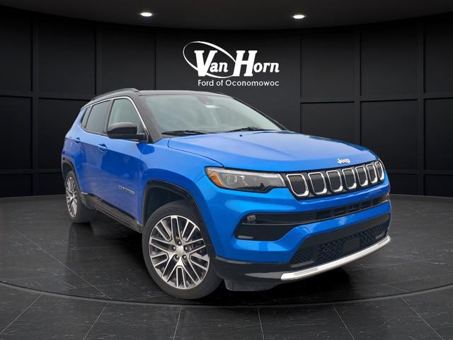 2022 Jeep Compass Limited 4x4 for sale in Oconomowoc, WI