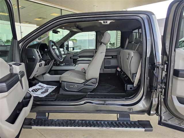 2017 Ford F-250 XLT