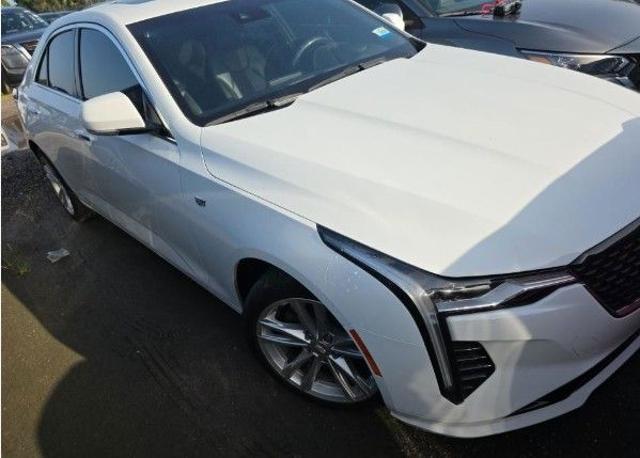 2021 Cadillac CT4 Luxury