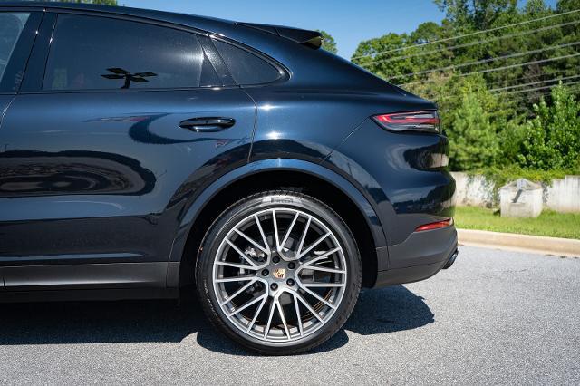 2023 Porsche Cayenne Platinum Edition