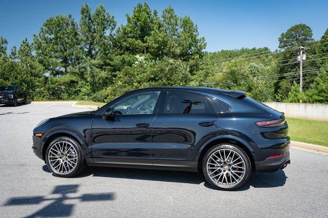 2023 Porsche Cayenne Platinum Edition