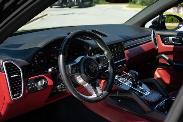 2023 Porsche Cayenne Platinum Edition
