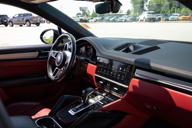 2023 Porsche Cayenne Platinum Edition