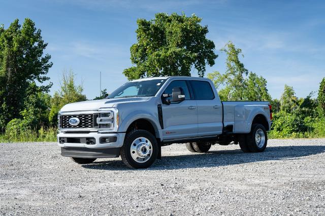 2026 Ford F-450 Platinum