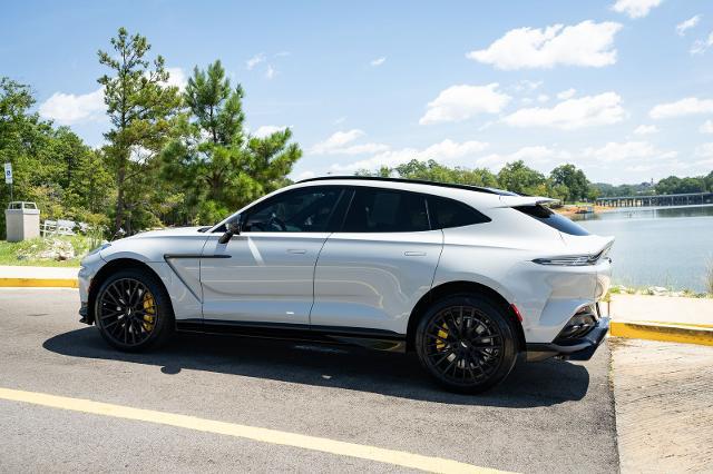 2023 Aston Martin DBX 707