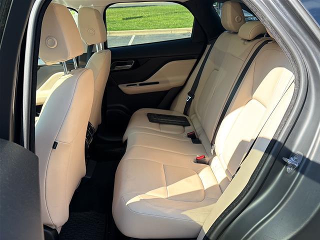 2017 Jaguar F-PACE 35t Premium