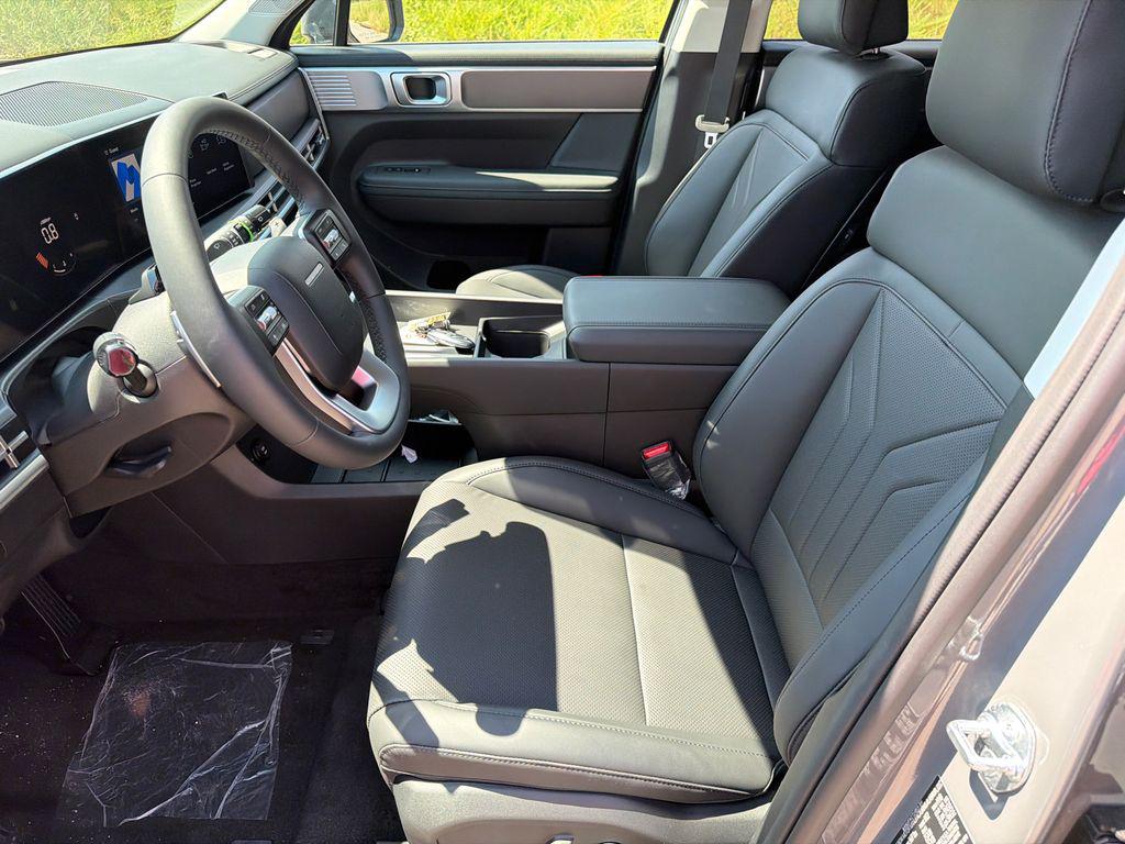 New 2027 Gray Hyundai SEL AWD image 10