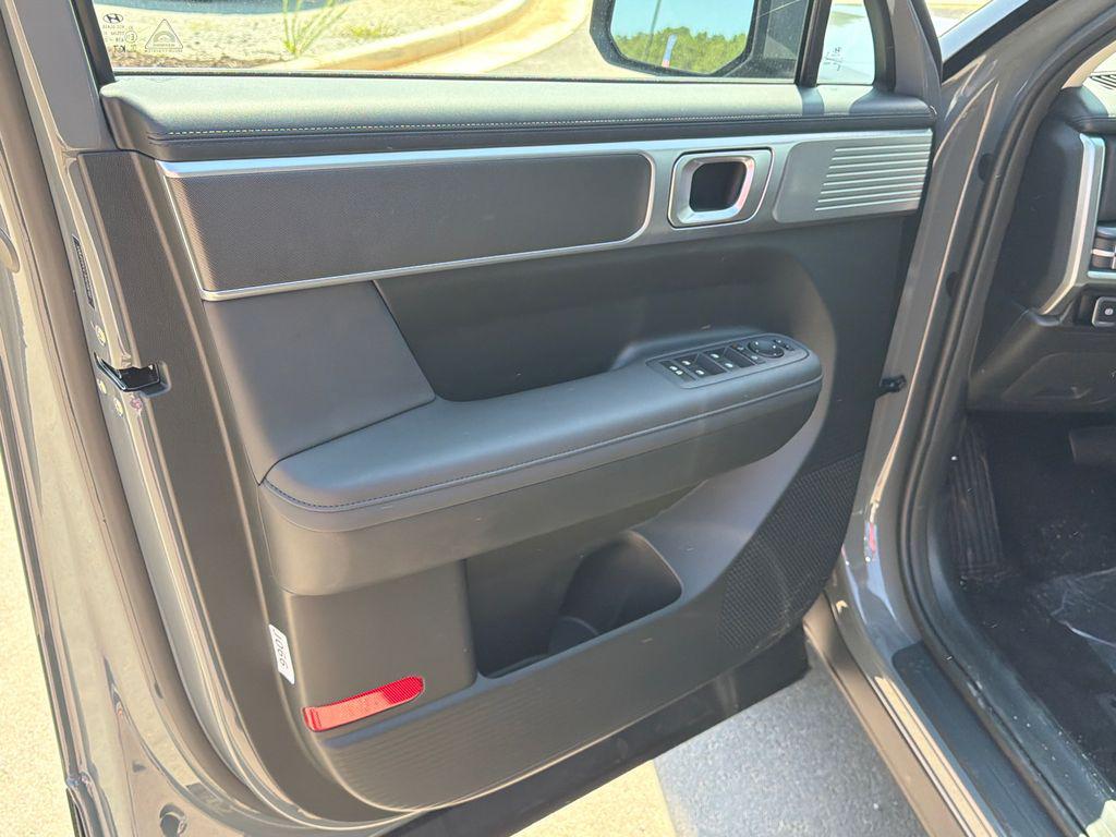 New 2027 Gray Hyundai SEL AWD image 11
