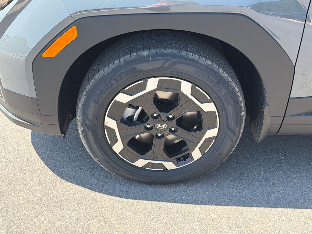 New 2027 Gray Hyundai SEL AWD image 12