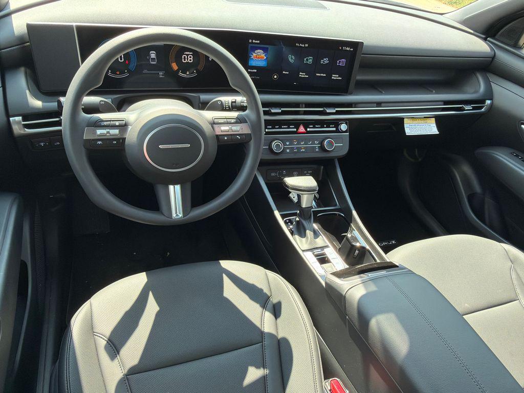 New 2027 White Hyundai SE FWD image 23