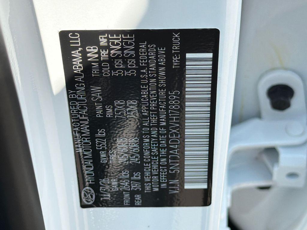 New 2027 White Hyundai SE FWD image 32