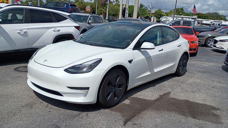 2021 Tesla Model 3 Standard Range Plus Rear-Wheel Drive for sale in Davie, FL