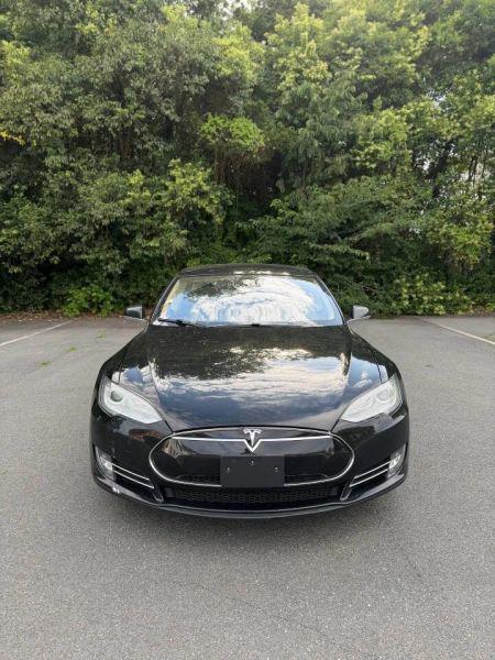 2013 Tesla Model S Base