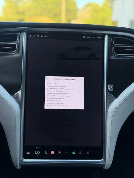 2017 Tesla Model S 90D